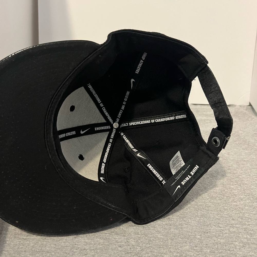 Mens Baseball Hat. New. Never worn - Picture 2 of 2